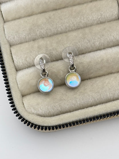 KEDİ GÖZLÜ İTHAL SİLVER KÜPE