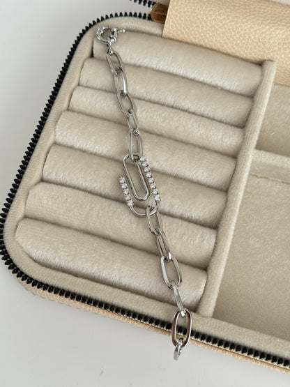 İTHAL ATAÇ DETAYLI SİLVER BİLEKLİK