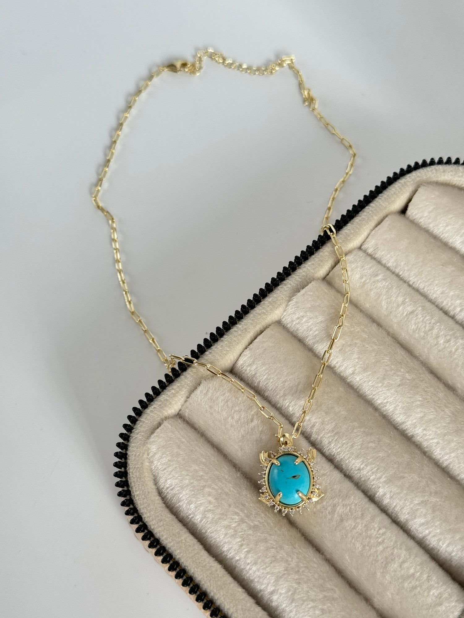 EHRA MAVİ TAŞLI GOLD ÇELİK KOLYE