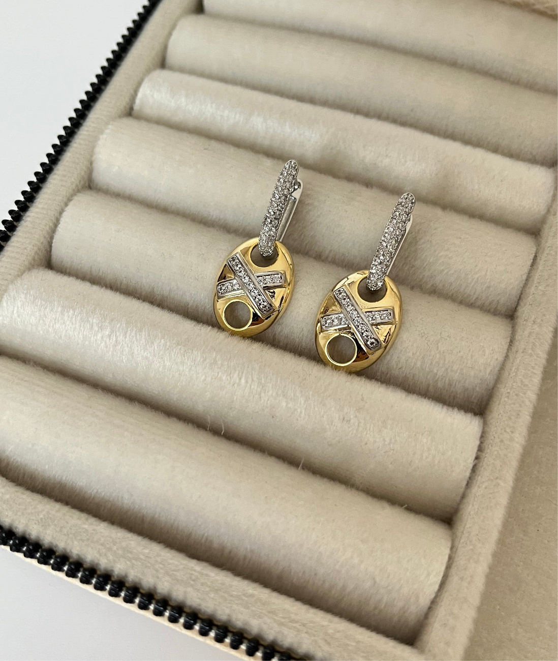 İTHAL MARKA MODEL HALKA KÜPE