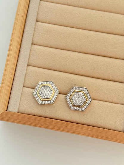 NOLYA TAŞ DETAYLI KÜPE