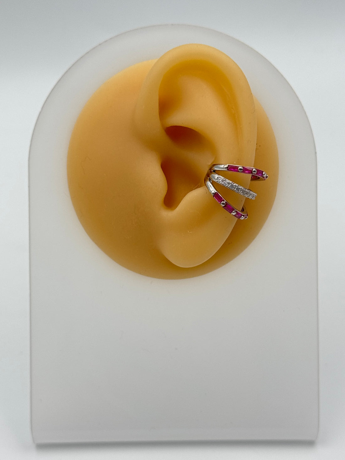 İTHAL FUŞYA TAŞ DETAYLI SİLVER KIKIRDAK KÜPE EARCUFF