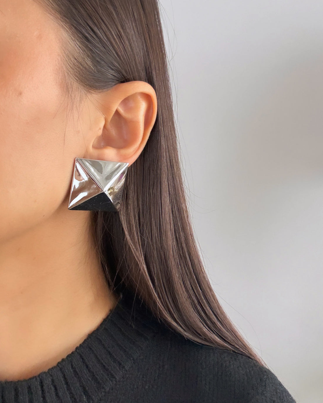 İTHAL PİRAMİT MODEL SİLVER KÜPE