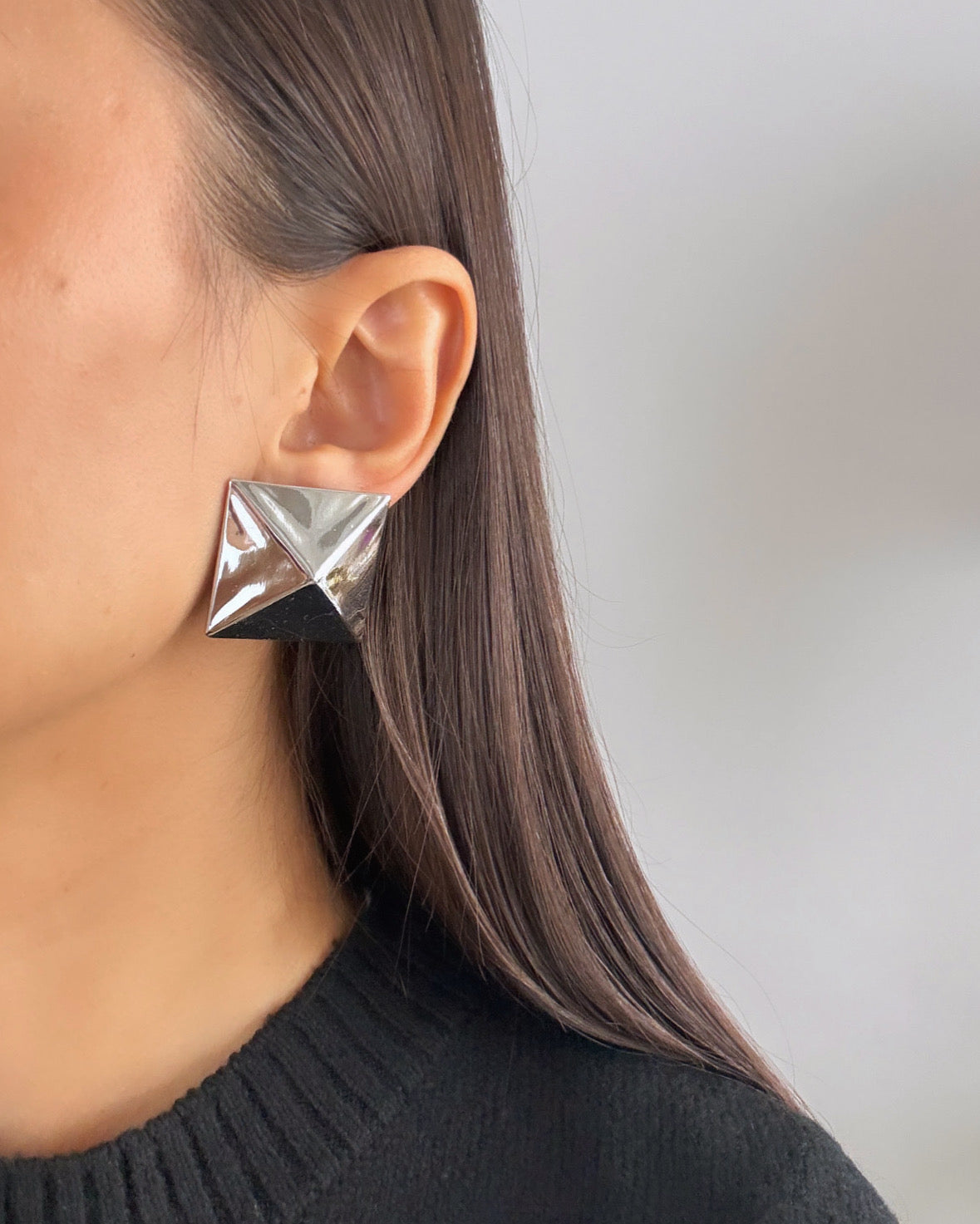 İTHAL PİRAMİT MODEL SİLVER KÜPE