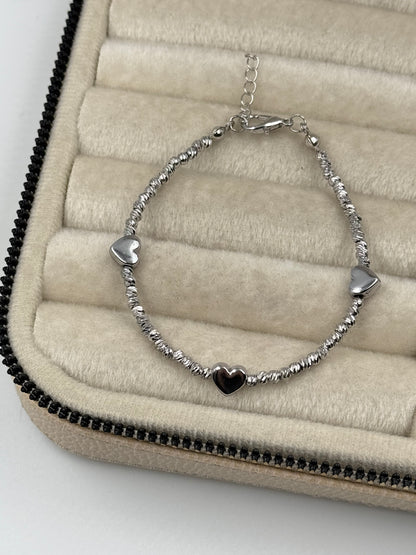 İTHAL KALP DETAYLI DORİKA SİLVER BİLEKLİK