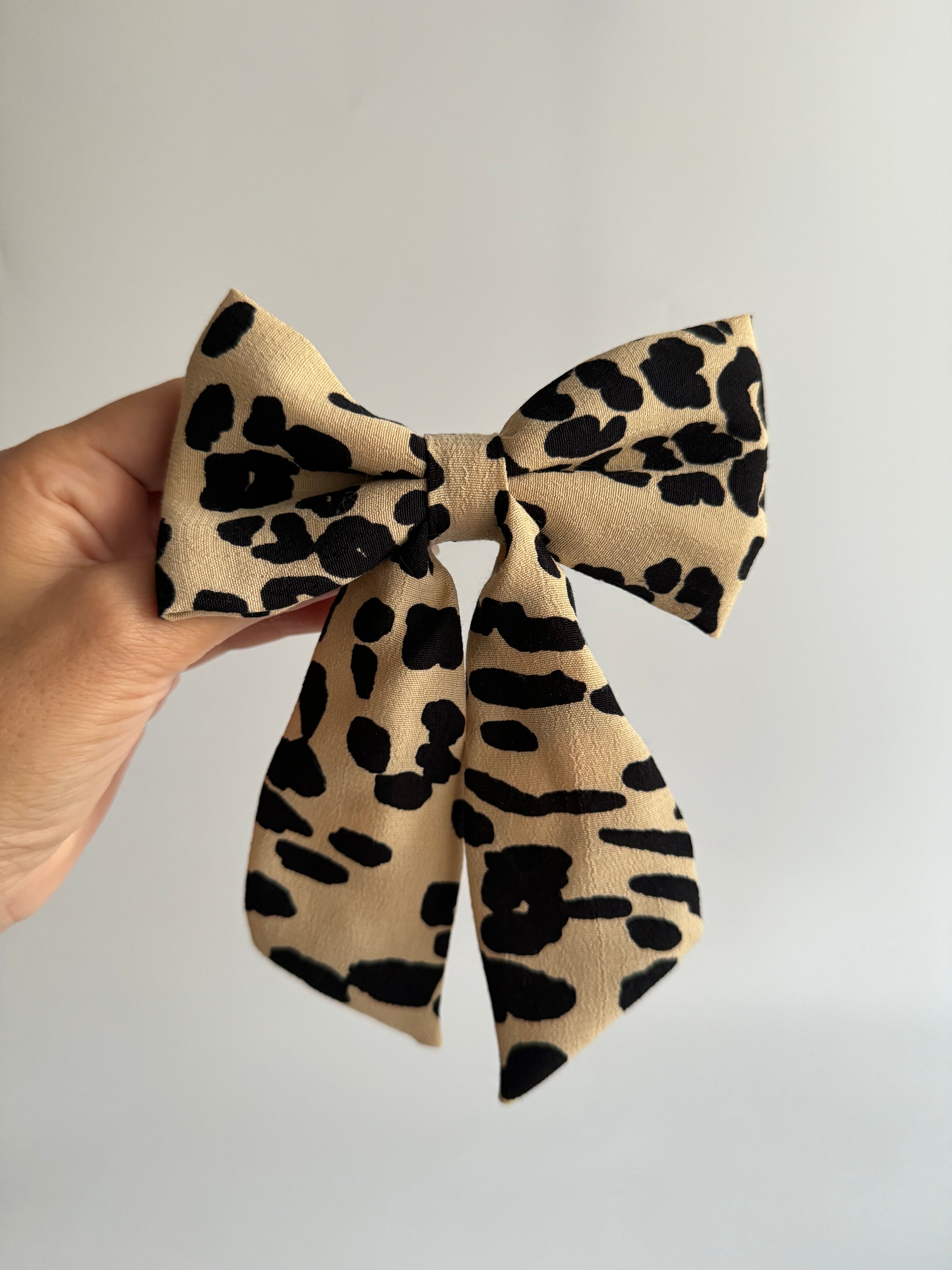 LEOPARLI FİYONK TOKA