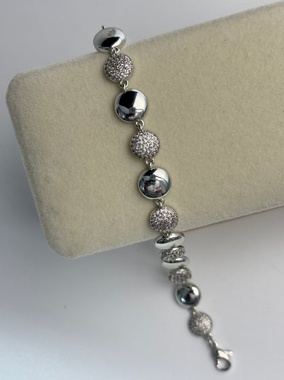 İTHAL OVAL TAŞ DETAYLI SİLVER BİLEKLİK