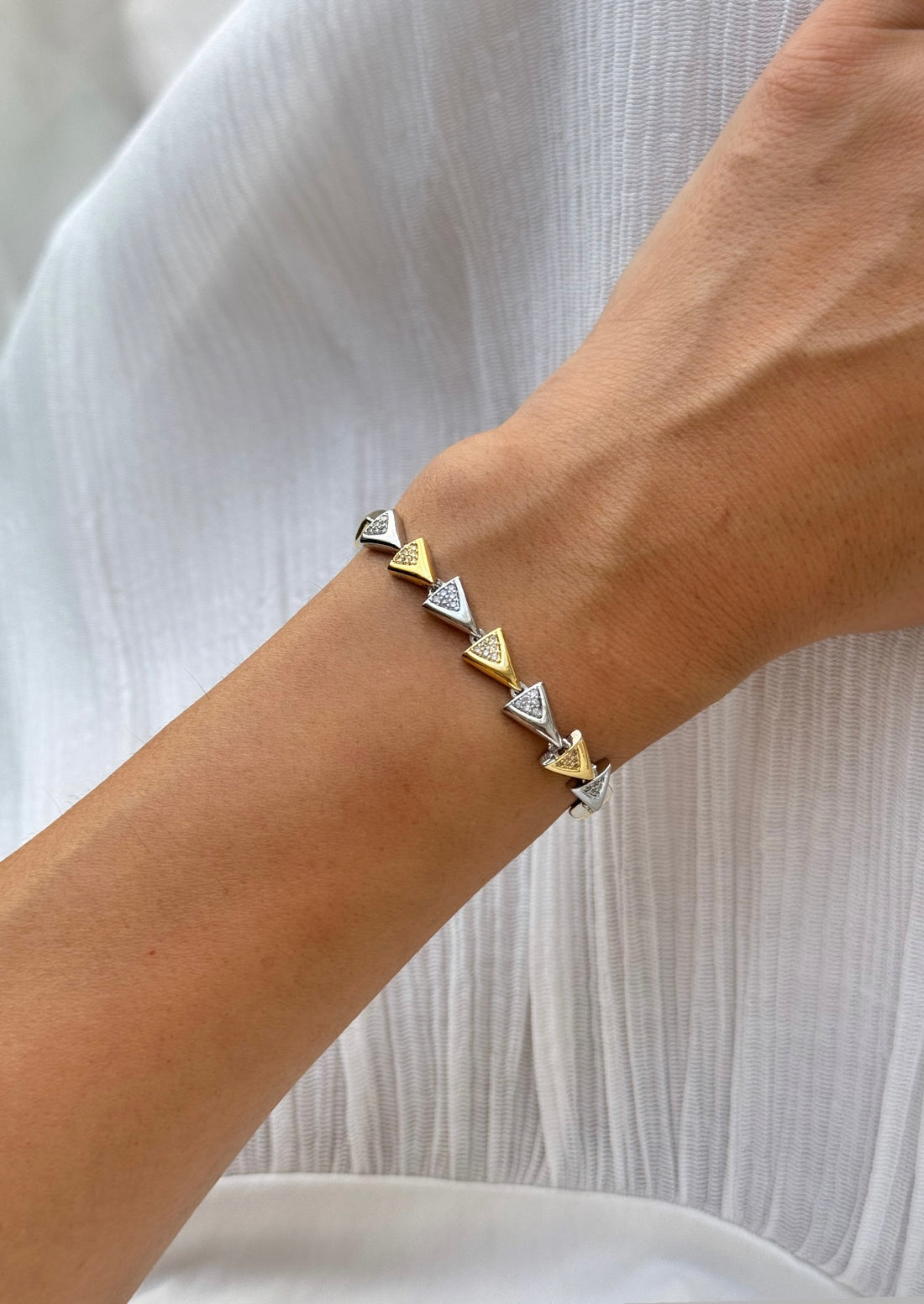 İTHAL ÜÇGEN ÇİFT RENK BİLEKLİK