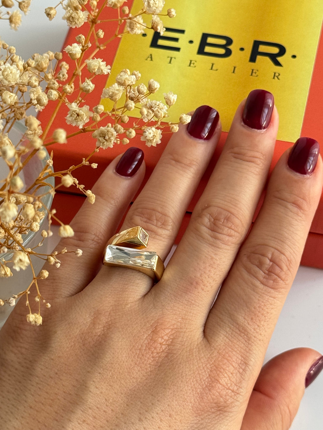 İTHAL TAŞLI GOLD AYARLANABİLİR YÜZÜK