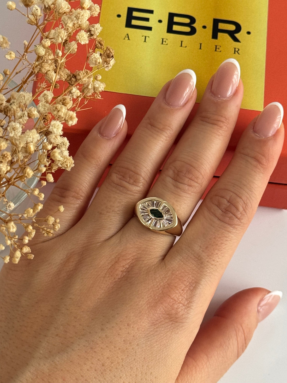 İTHAL YEŞİL TAŞLI GOLD AYARLANABİLİR YÜZÜK