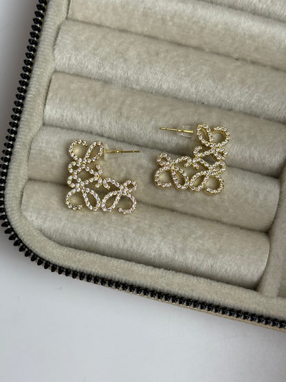 İTHAL TAŞLI MARKA MODEL GOLD KÜPE