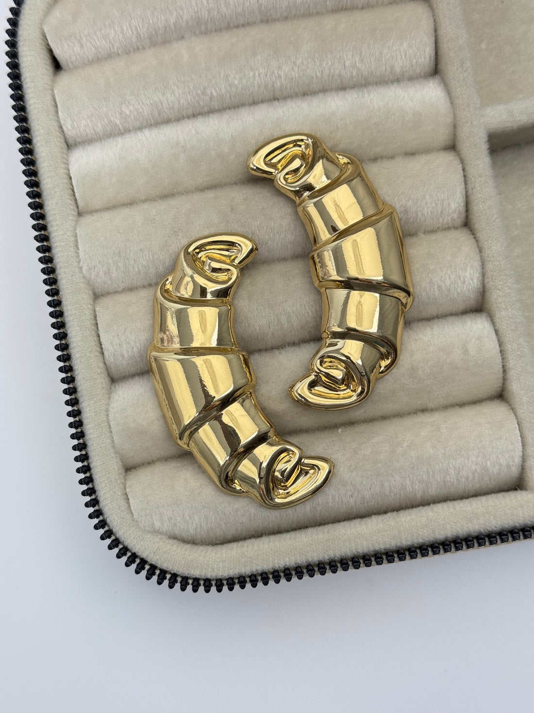 İTHAL KRUVASAN GOLD KÜPE