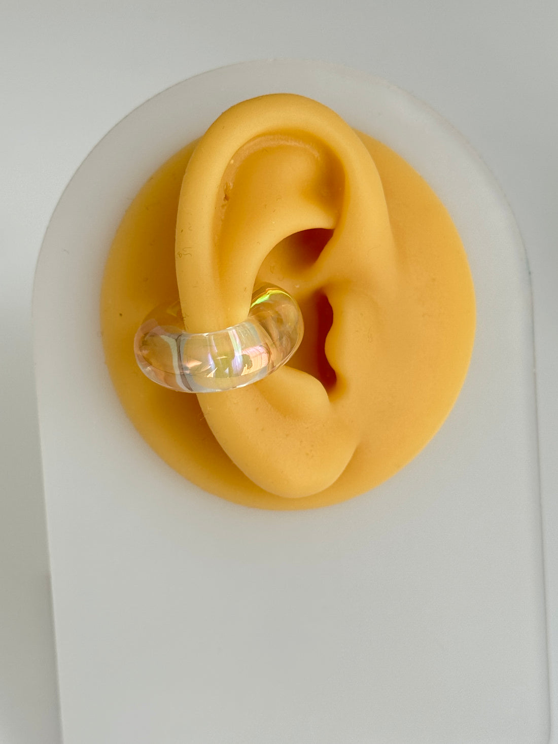 HOLOGRAMLI AKRİLİK EARCUFF KIKIRDAK KÜPE ŞEFFAF