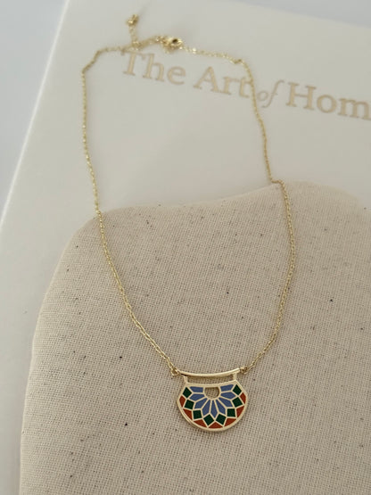 MAELLE VİTRAY DESENLİ GOLD KOLYE