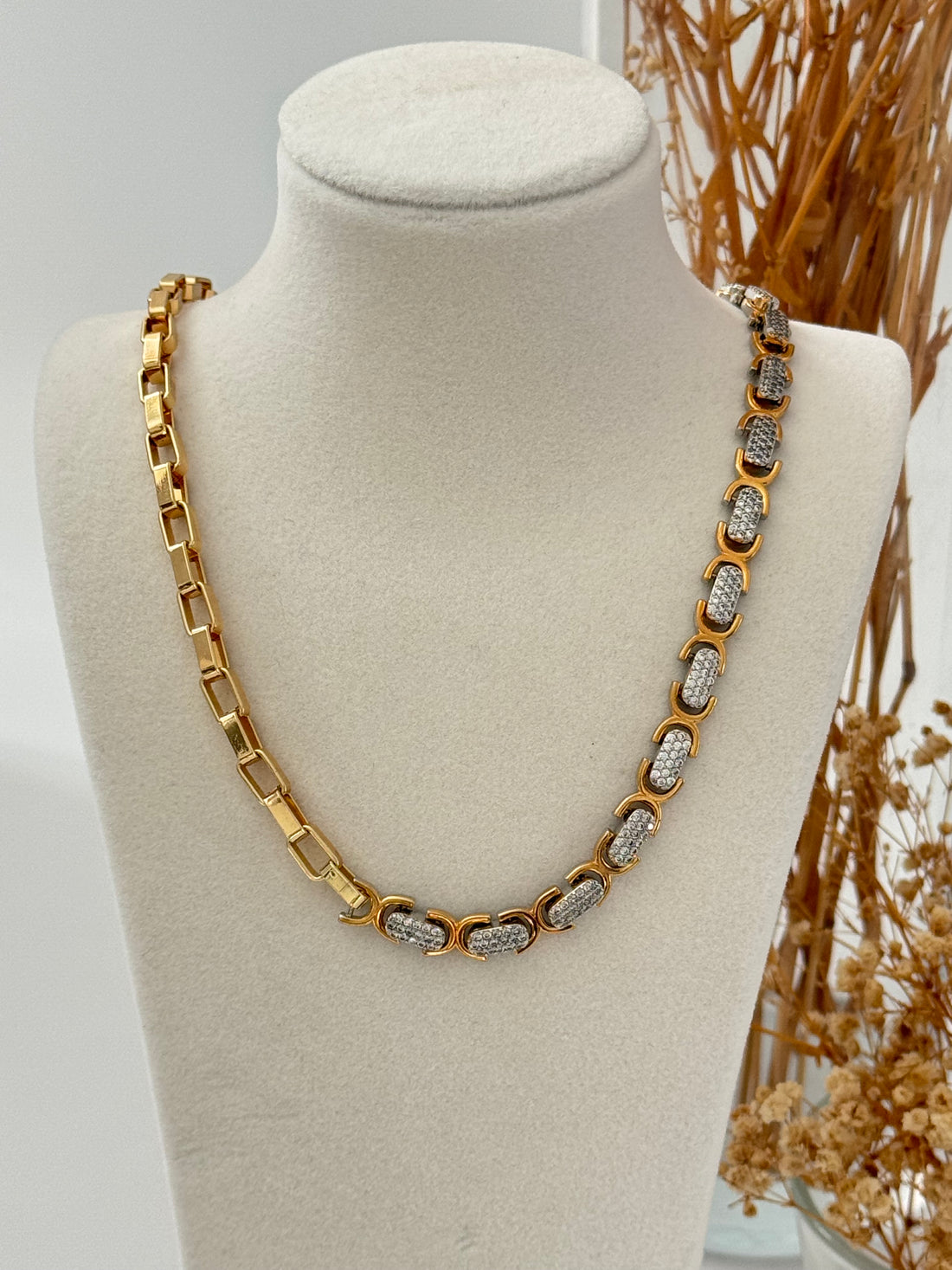 İTHAL OVAL FORM TAŞLI GOLD-SİLVER KOLYE