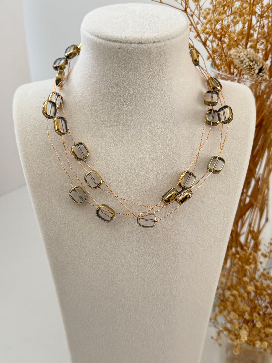 VARA GRİ KARE TAŞLI GOLD KOLYE