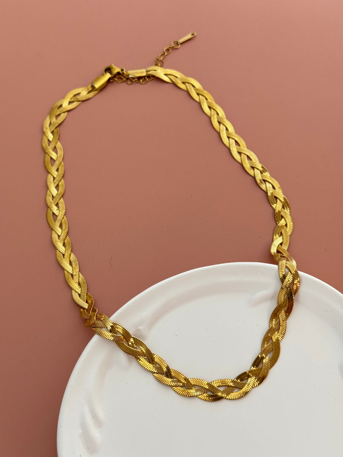 ÖRGÜ DETAYLI İTALYAN ZİNCİR GOLD ÇELİK KOLYE