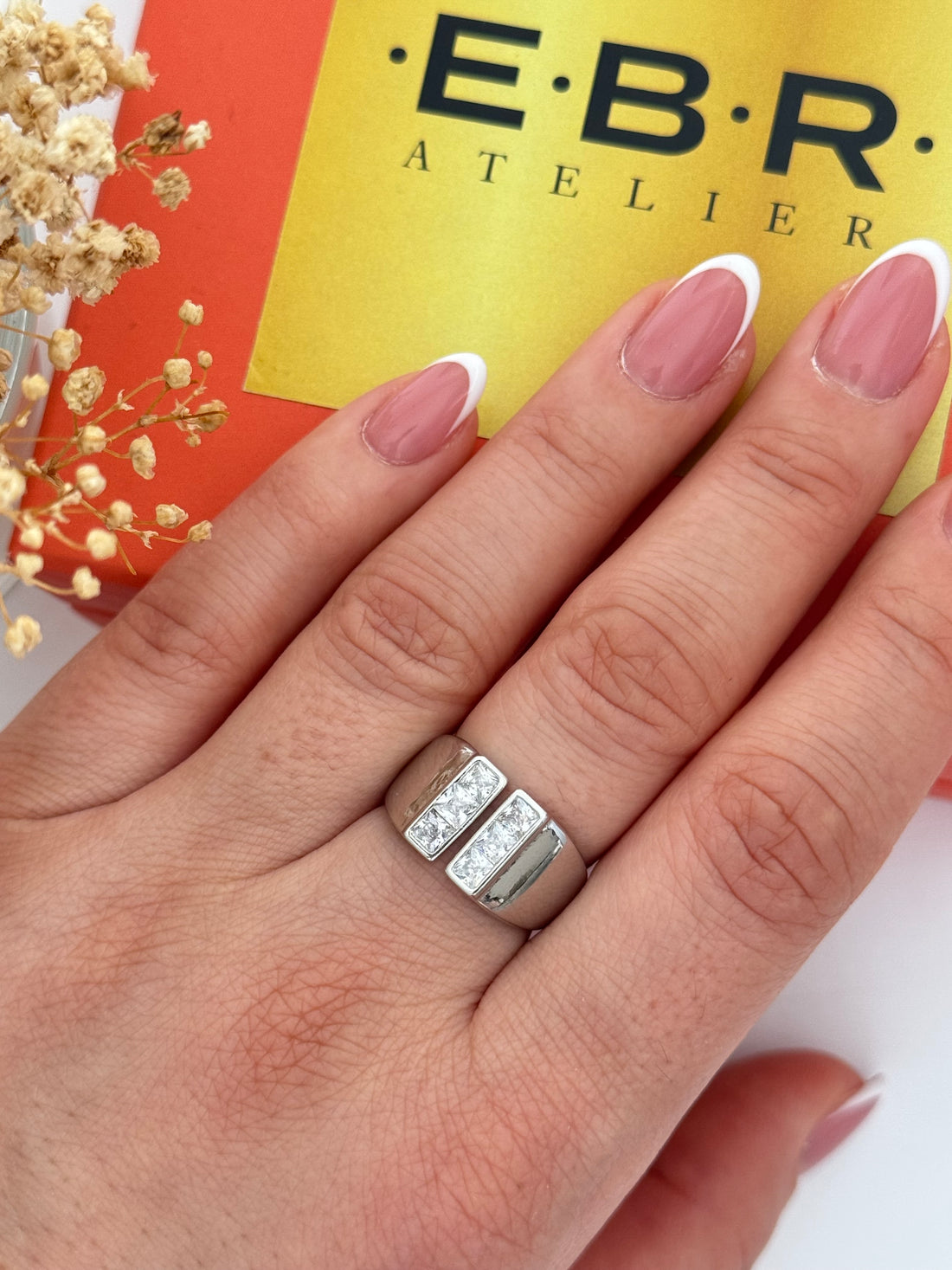 İTHAL TAŞ DETAYLI AYARLANABİLİR SİLVER YÜZÜK