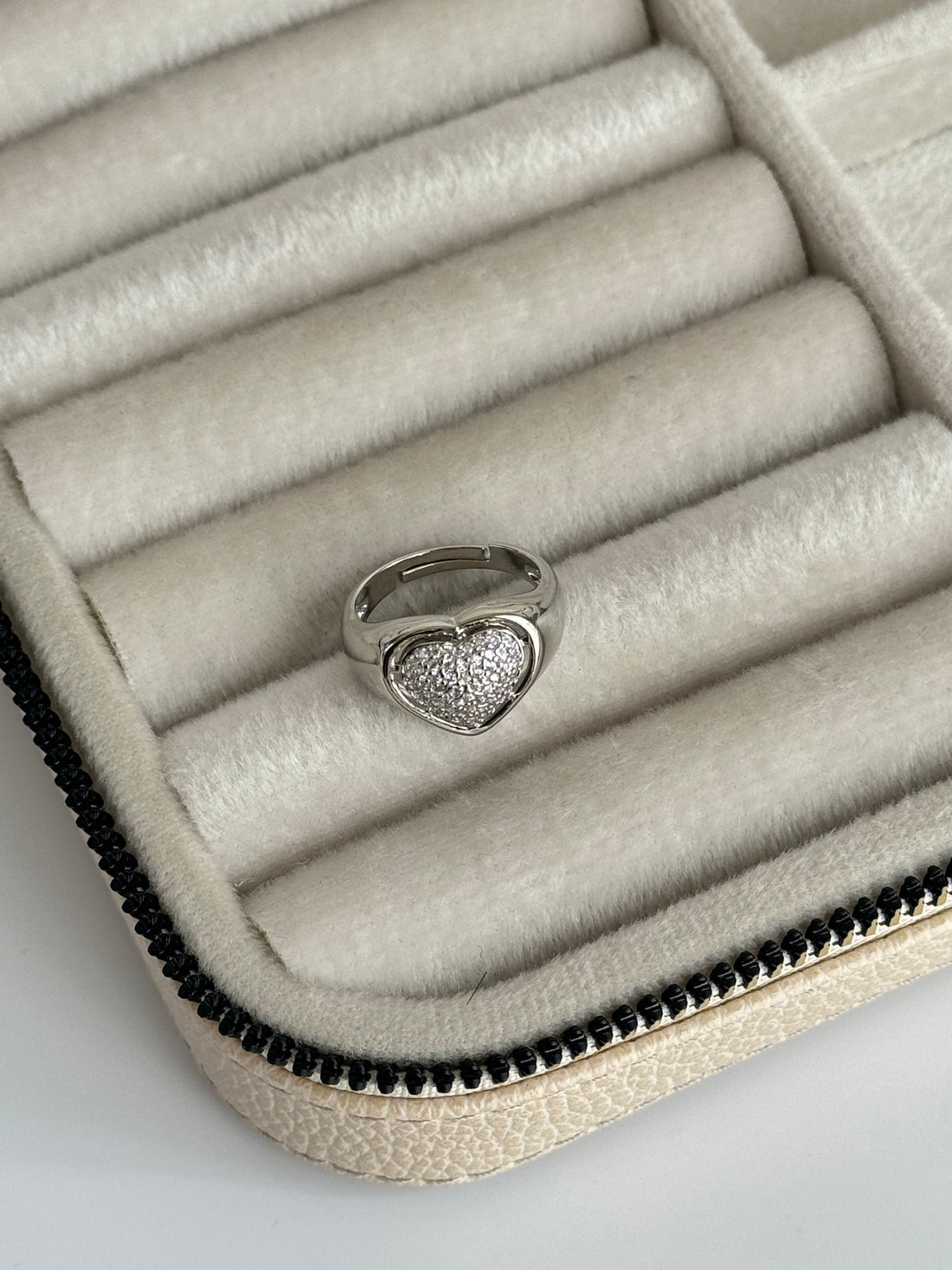 İTHAT KALP DETAYLI AYARLANABİLİR SİLVER YÜZÜK