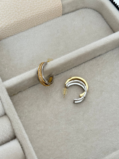 İTHAL MARKA MODEL ÇİFT RENK HALKA KÜPE