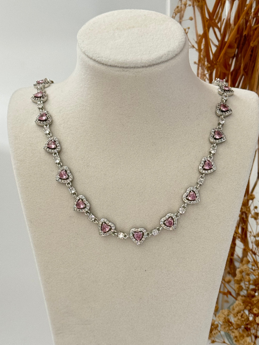 İTHAL PEMBE KALP DETAYLI SİLVER KOLYE