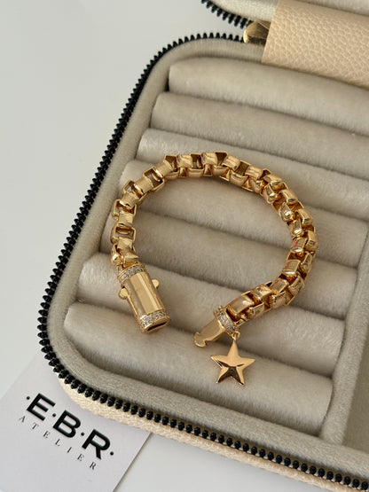 İTHAL YILDIZ DETAYLI KALIN ZİNCİR BİLEKLİK