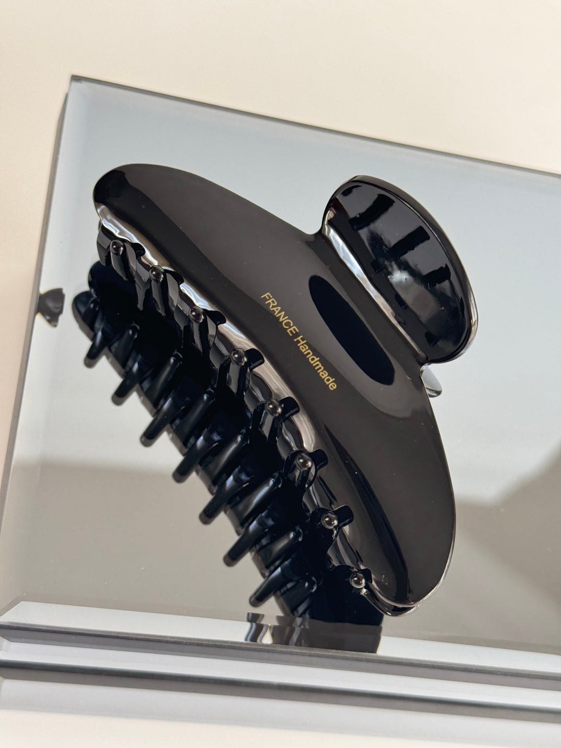 İTHAL SİYAH KEMİK MANDAL TOKA