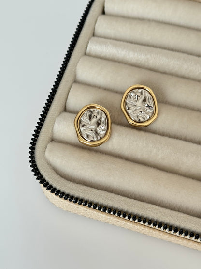 İTHAL OVAL DESENLİ GOLD-SİLVER KÜPE