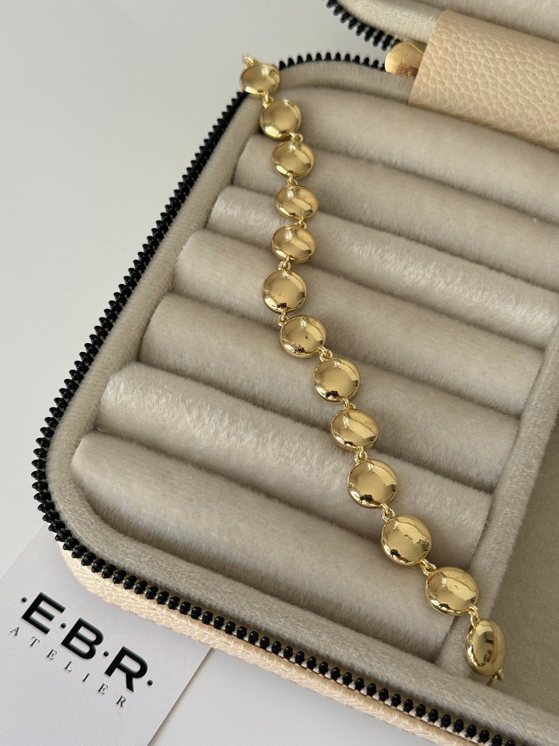 İTHAL OVAL DETAYLI GOLD BİLEKLİK