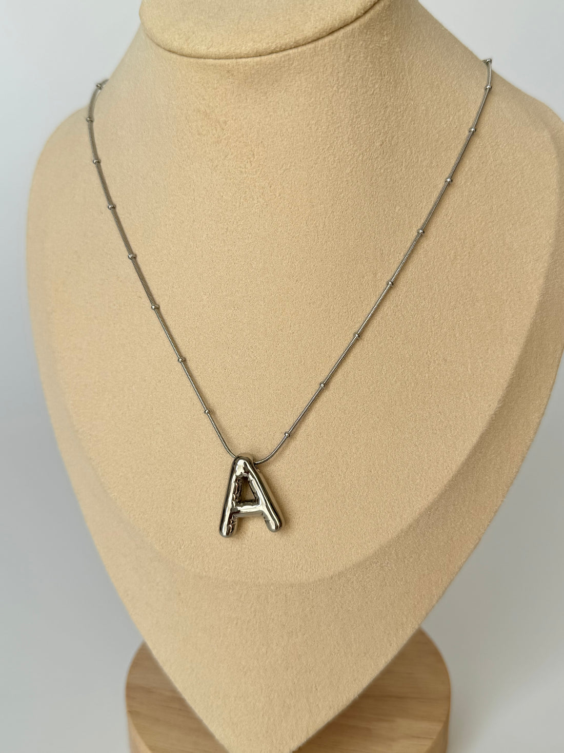 İthal Balon A Harf Silver Kolye