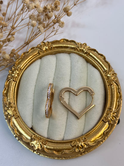 ZİRKON TAŞLI KALPLİ GOLD HALKA KÜPE