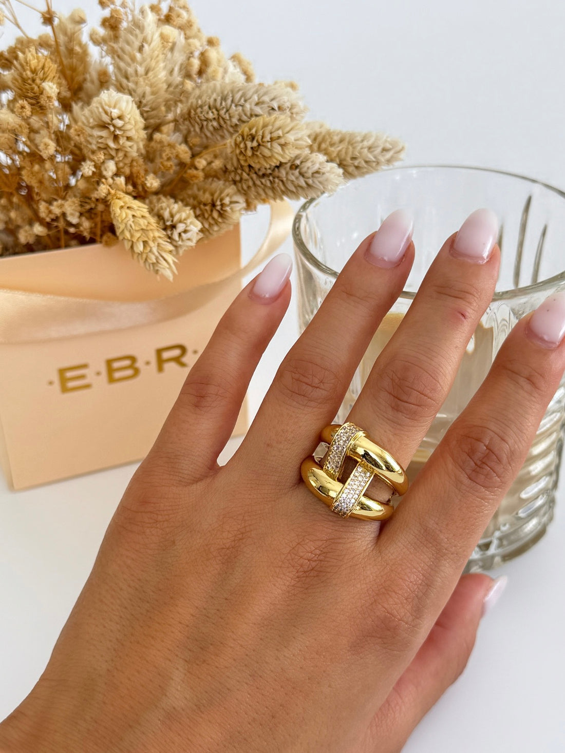 İTHAL TAŞ DETAYLI AYARLANABİLİR GOLD YÜZÜK