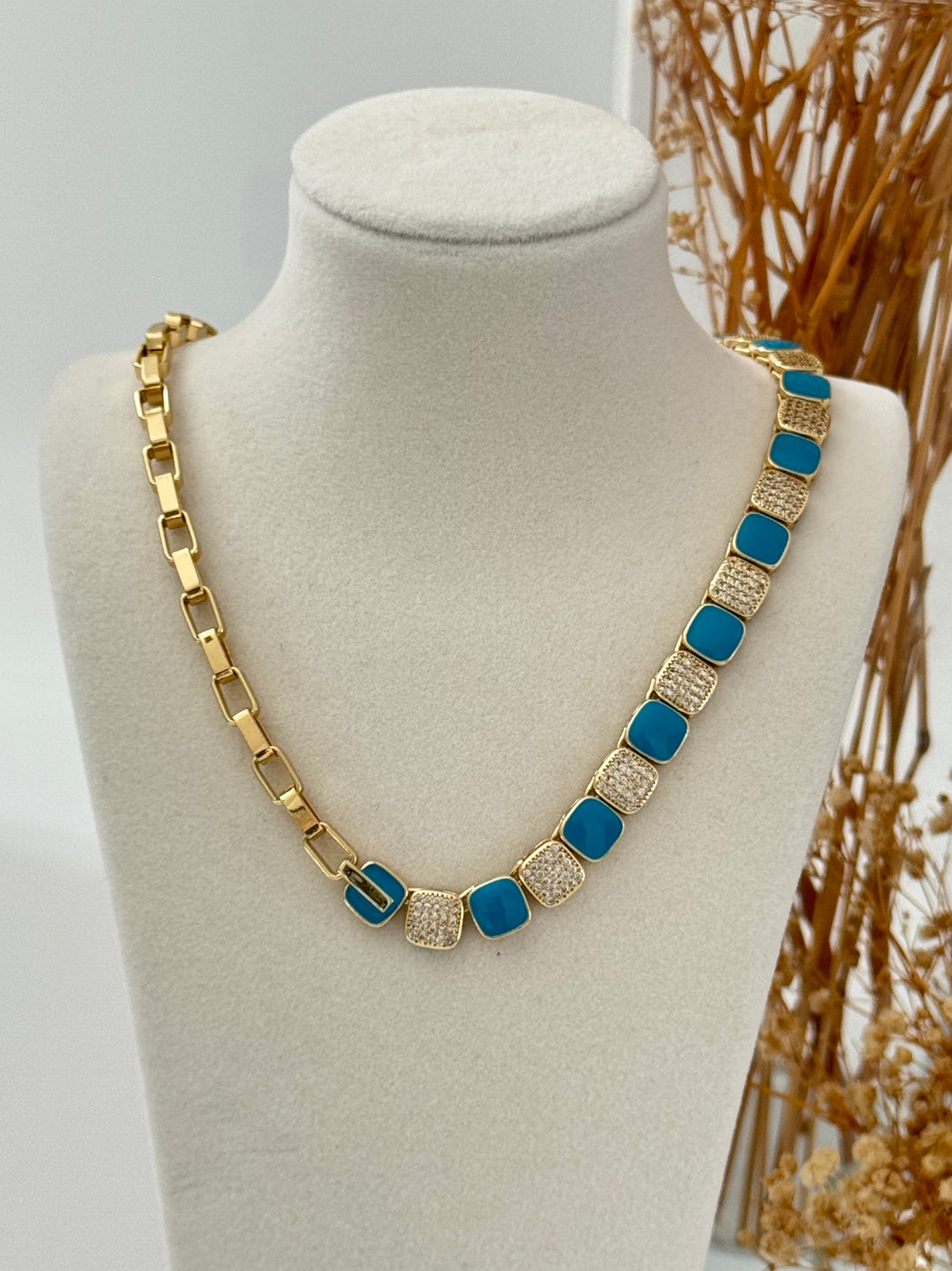 MAVİ MİNELİ İTHAL KOLYE