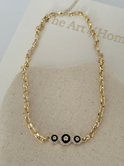 CHERİE SİYAH MİNELİ GOLD ZİNCİR KOLYE