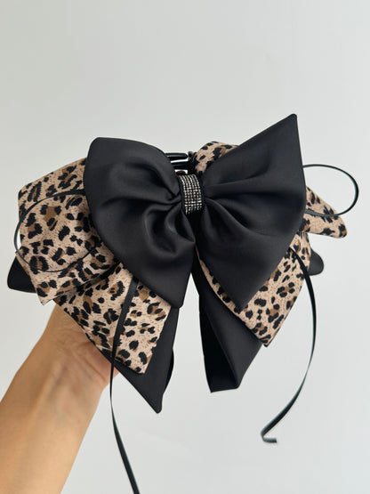 İTHAL FİYONKLU LEOPAR DETAYLI  MANDAL TOKA