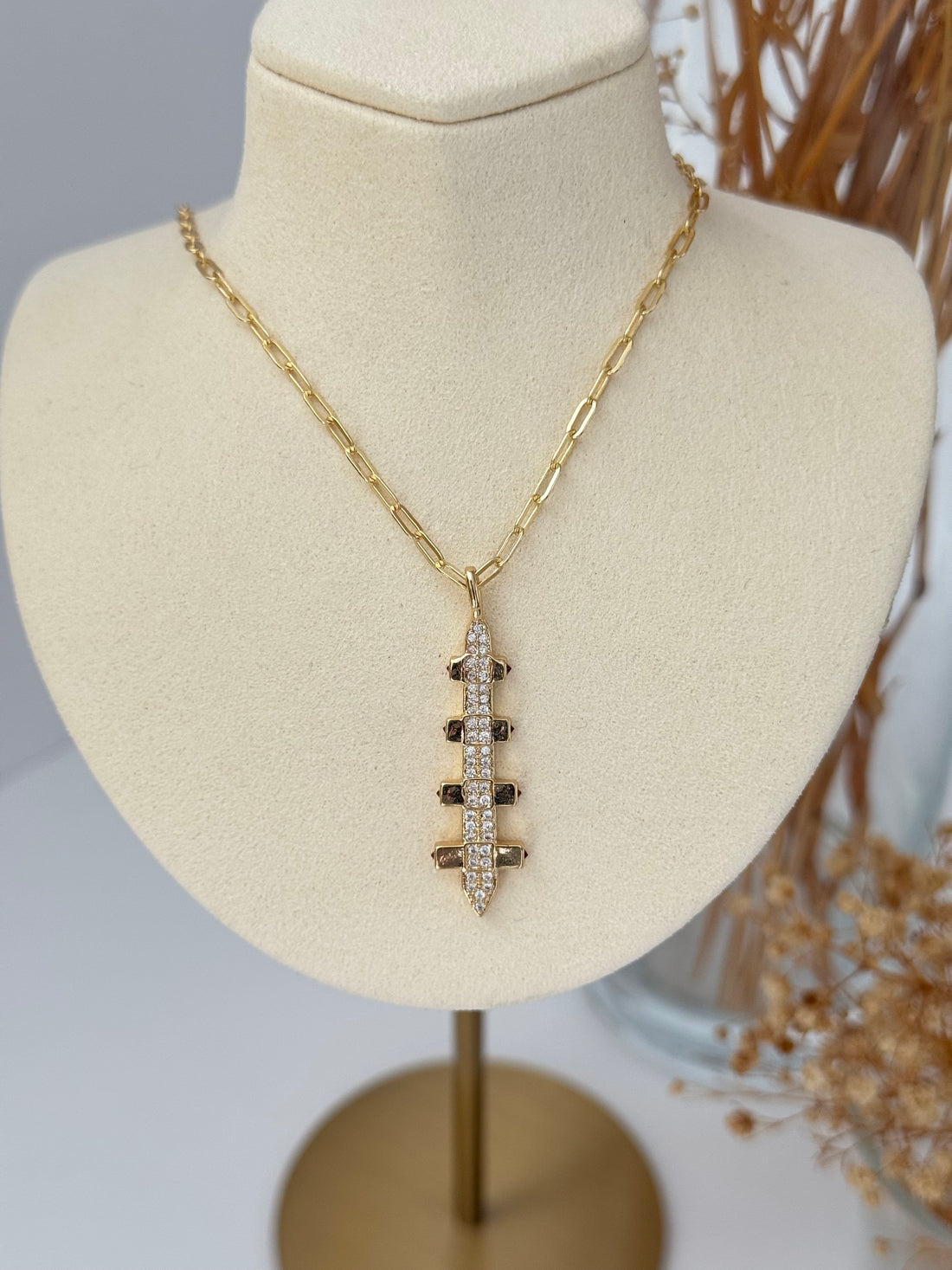 MİRU FUŞYA TAŞ DETAYLI GOLD SERENAY LEYLA KOLYE