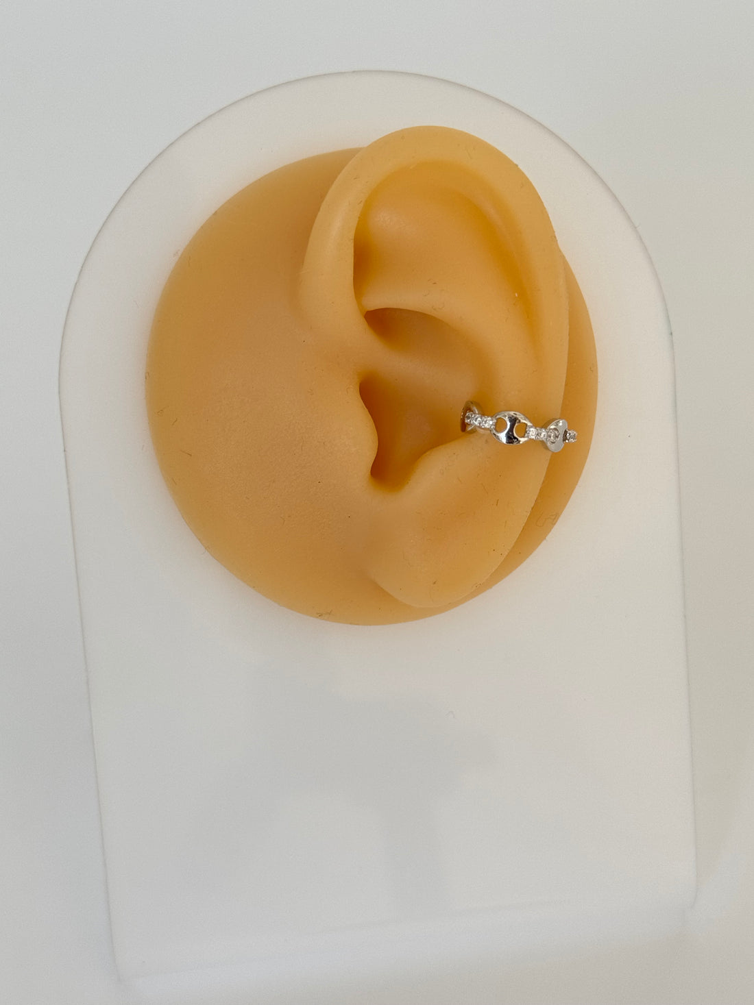 İTHAL DETAYLI SİLVER KIKIRDAK KÜPE EARCUFF