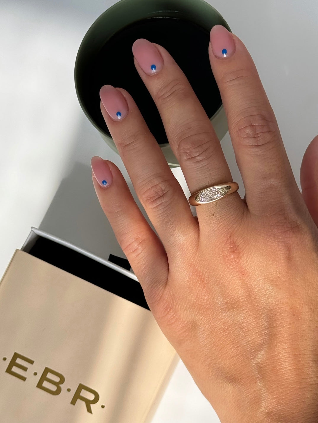 İTHAL TAŞ DETAYLI GOLD AYARLANABİLİR YÜZÜK