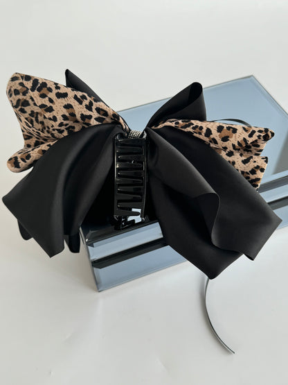 İTHAL FİYONKLU LEOPAR DETAYLI  MANDAL TOKA