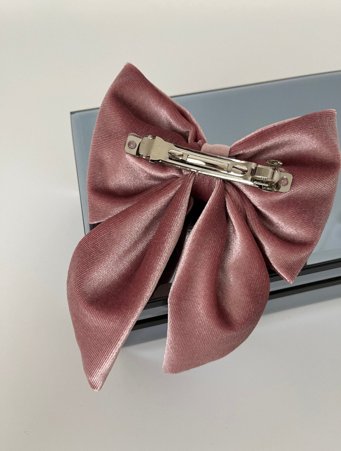 PEMBE KADİFE FİYONK TOKA