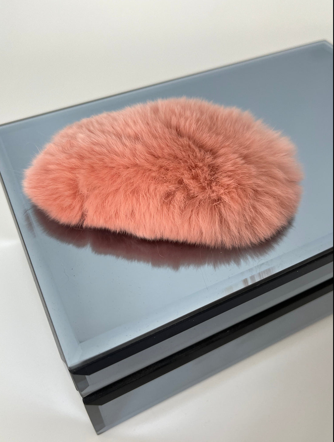 İTHAL TAVŞAN TÜYLÜ PEMBE PELUŞ ÇITÇIT TOKA