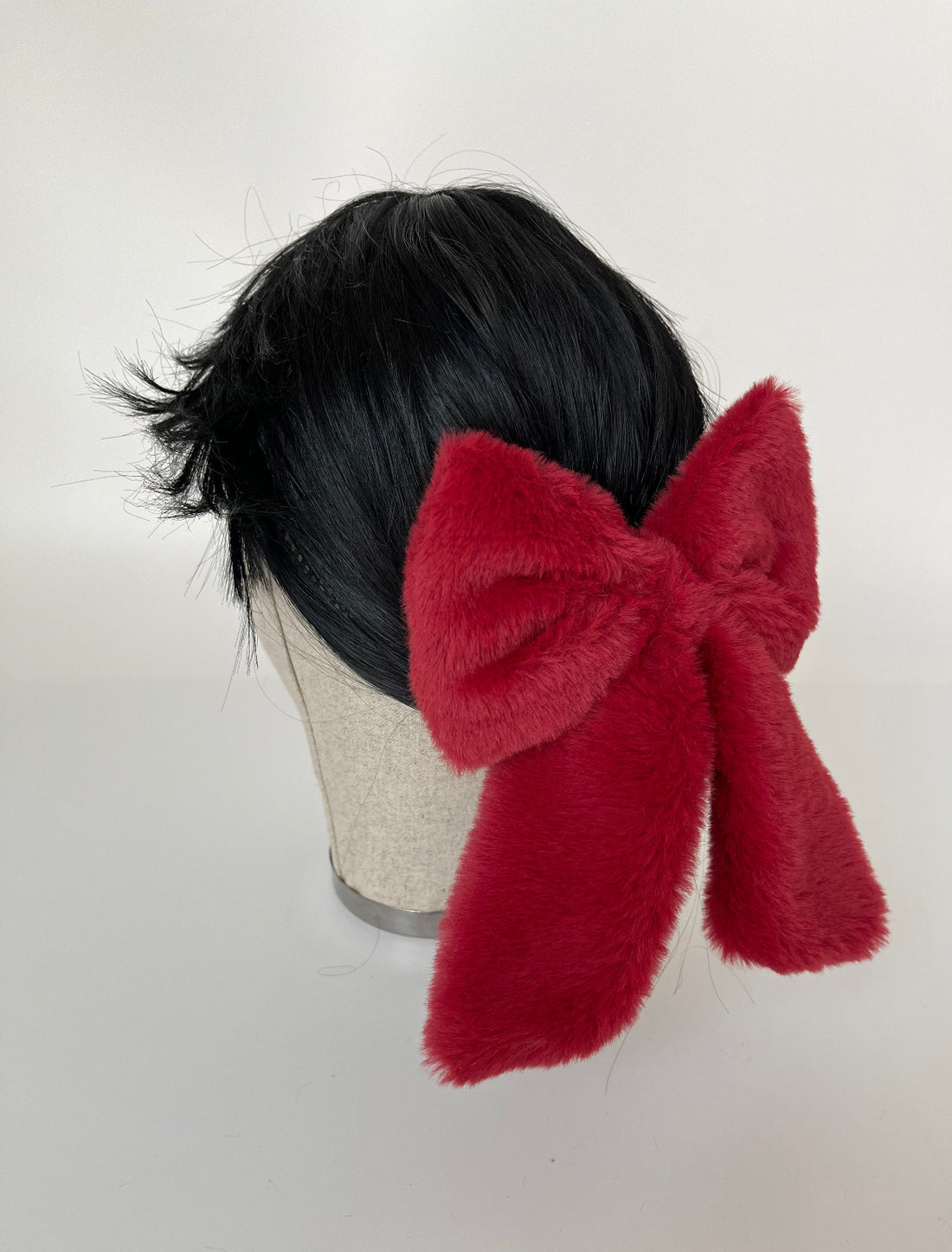 İTHAL ÇİFT KULLANIMLI ÇIKARILABİLİR KIRMIZI PELUŞ FİYONK TOKA