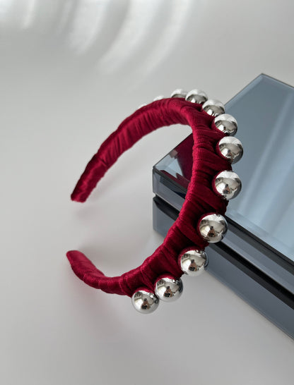 FARZİN İTHAL SİLVER BONCUKLU BORDO TAÇ