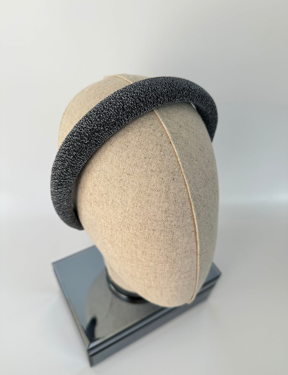 RİNDAN İTHAL MAVİ PIRILTILI TAÇ