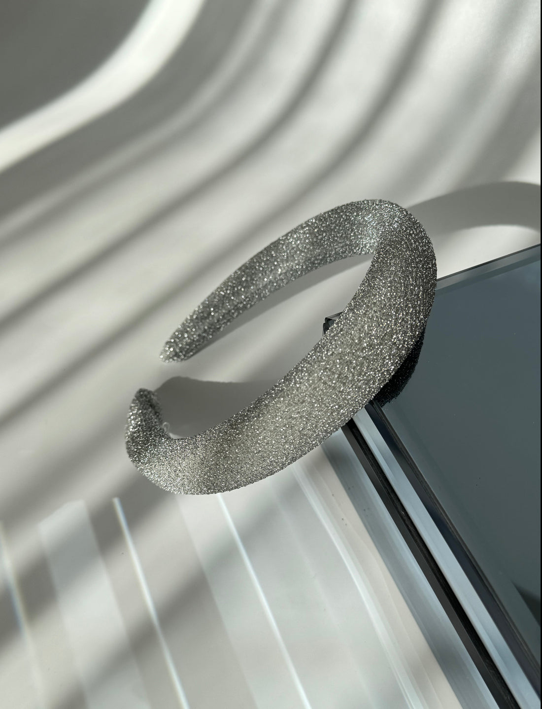 RİNDAN İTHAL SİLVER PIRILTILI TAÇ