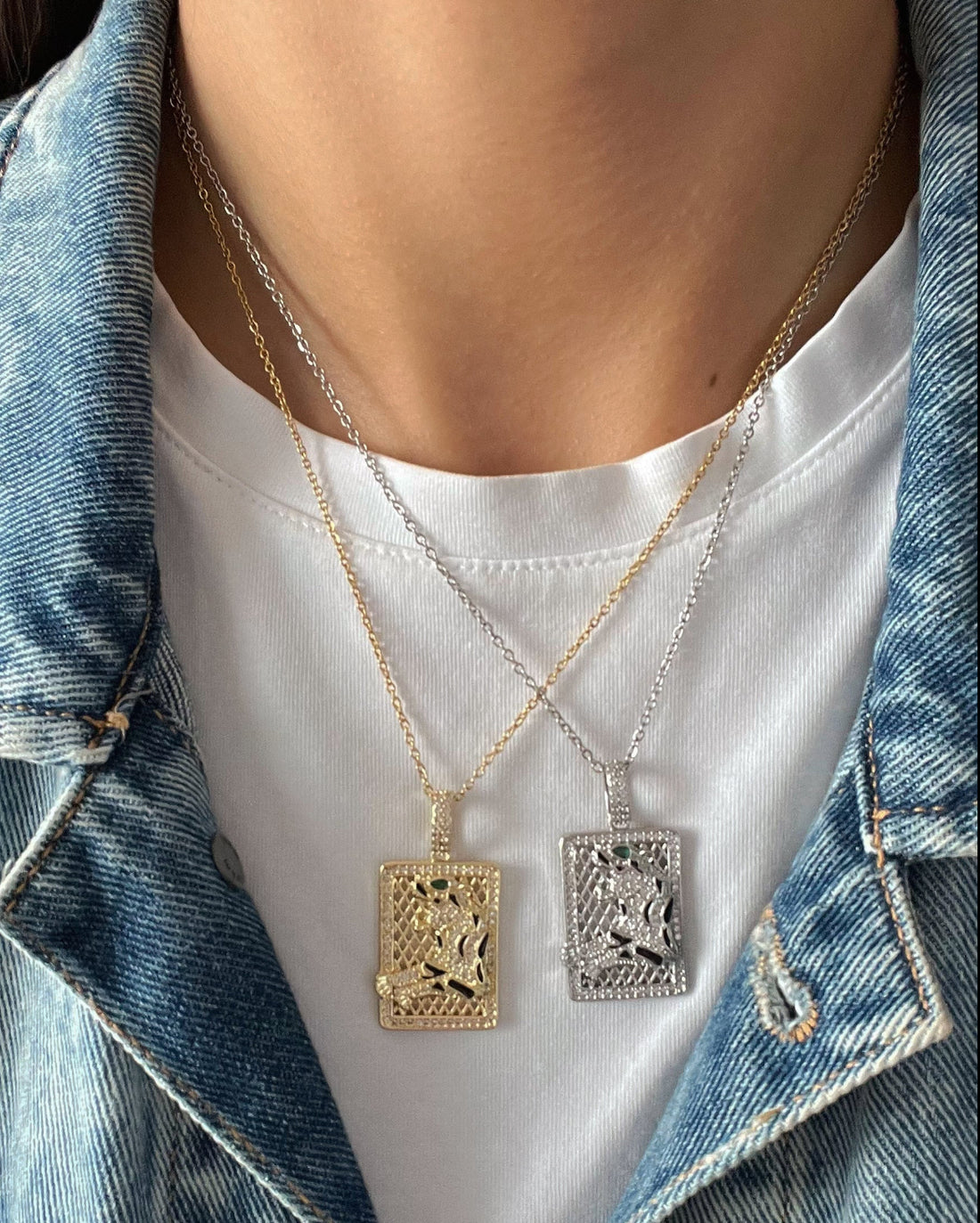 KAPLAN DETAYLI DİKDÖRTGEN ÇELİK GOLD KOLYE