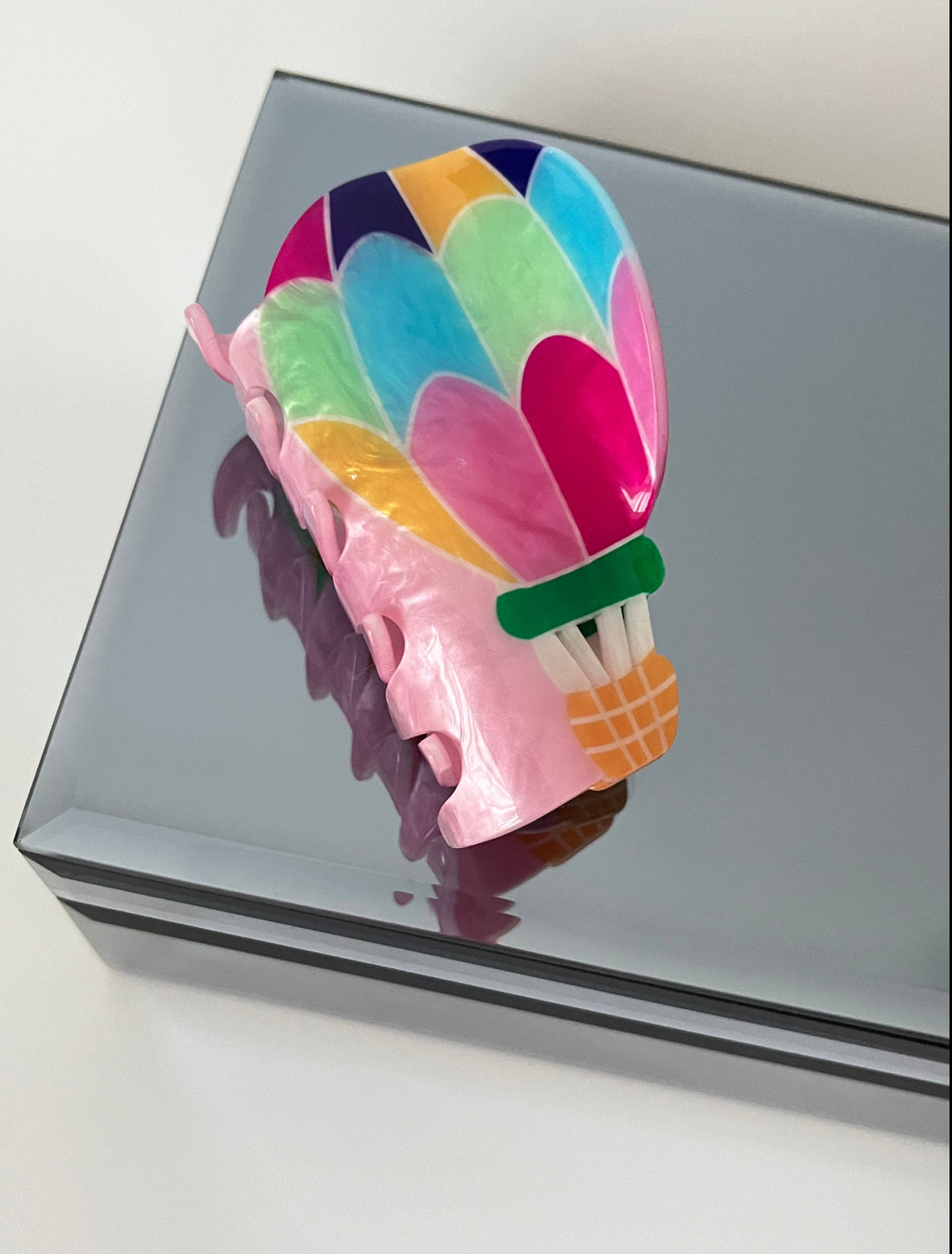 İTHAL BALON DESENLİ KEMİK MANDAL TOKA