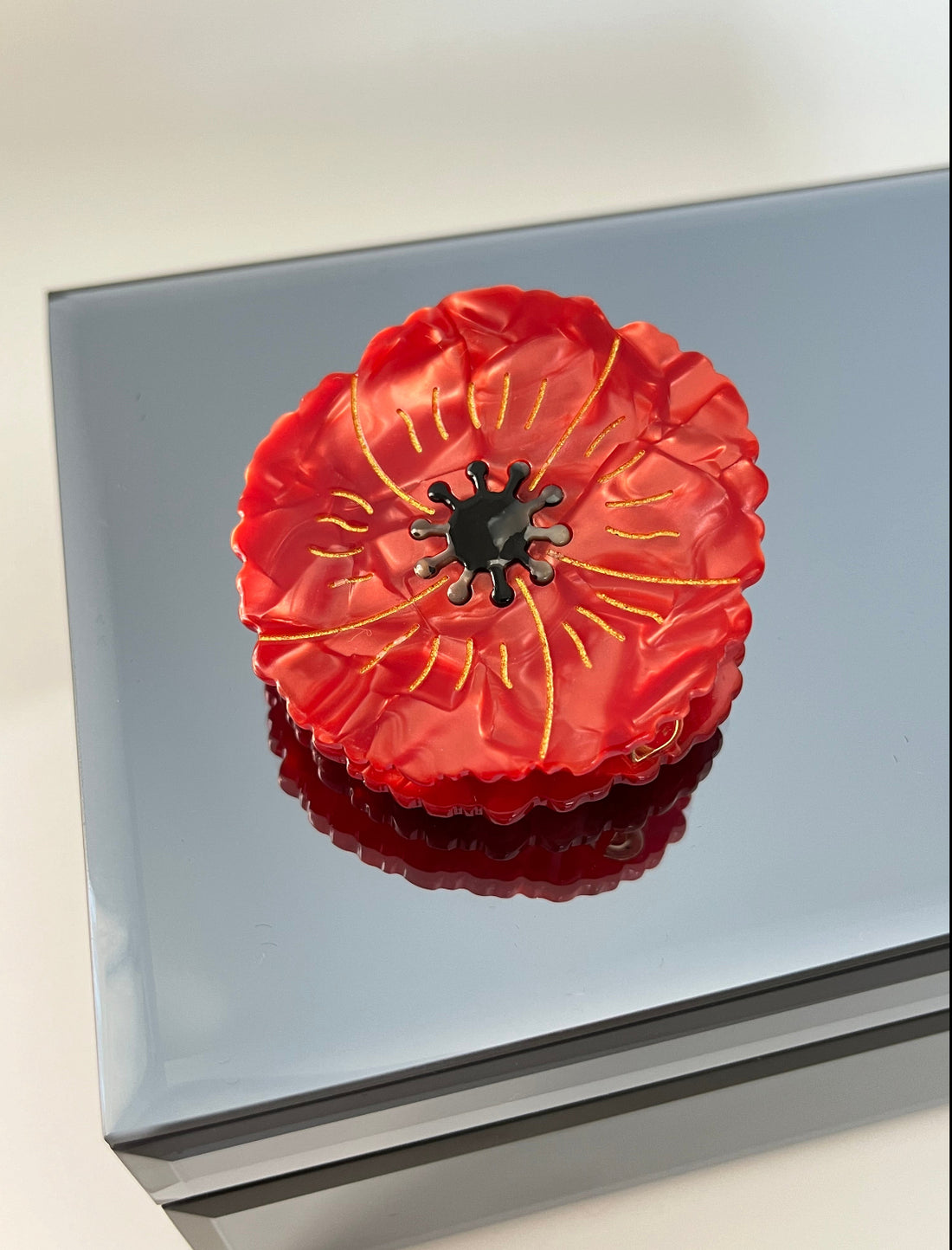 İTHAL GELİNCİK MODELLİ KEMİK MANDAL TOKA