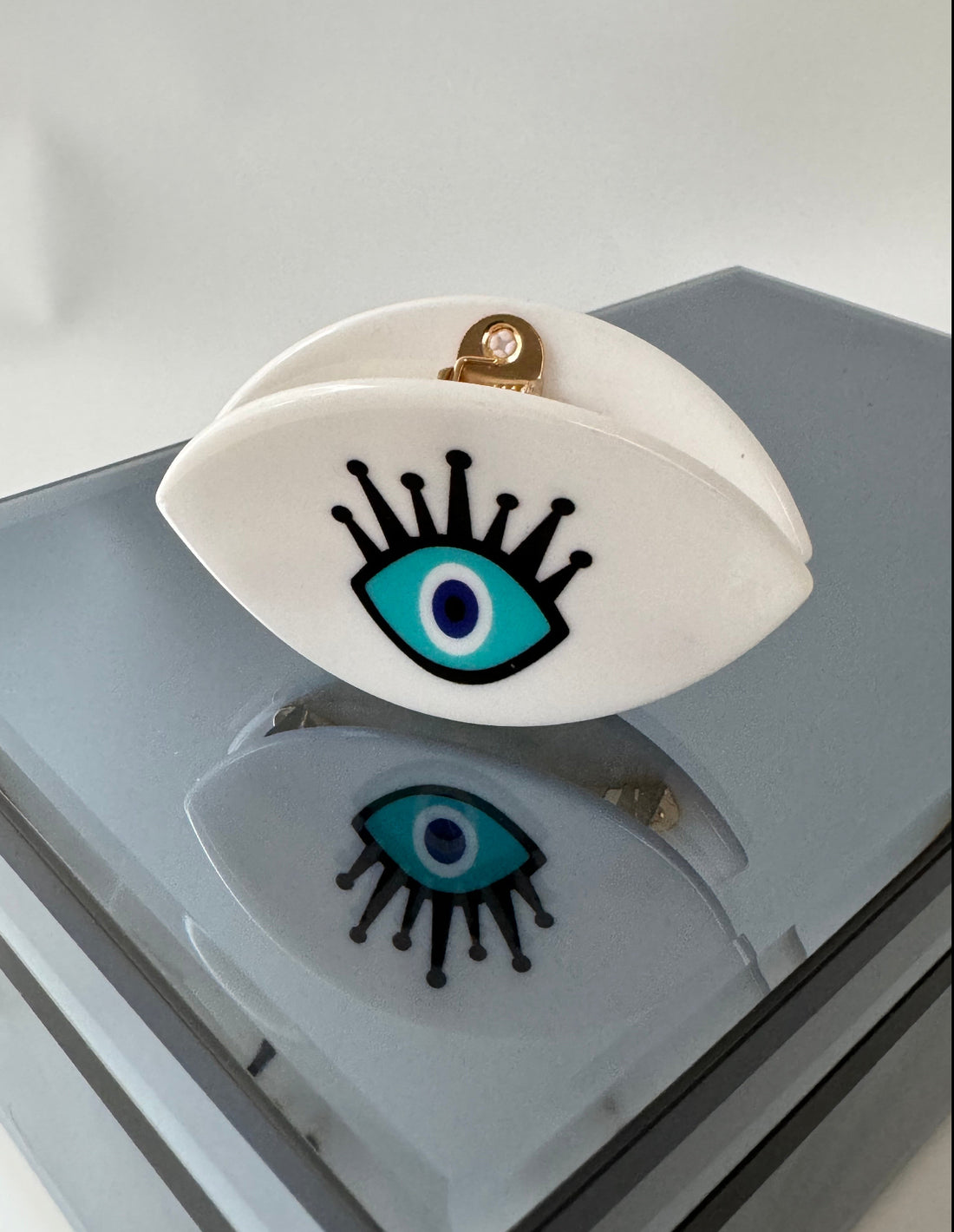 İTHAL GÖZ DETAYLI KEMİK MANDAL TOKA