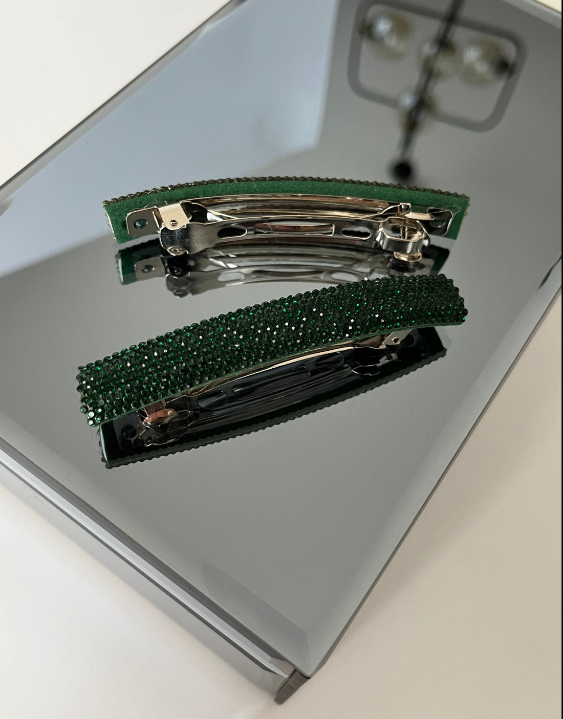 YEŞİL KRİSTAL TAŞLI TOKA